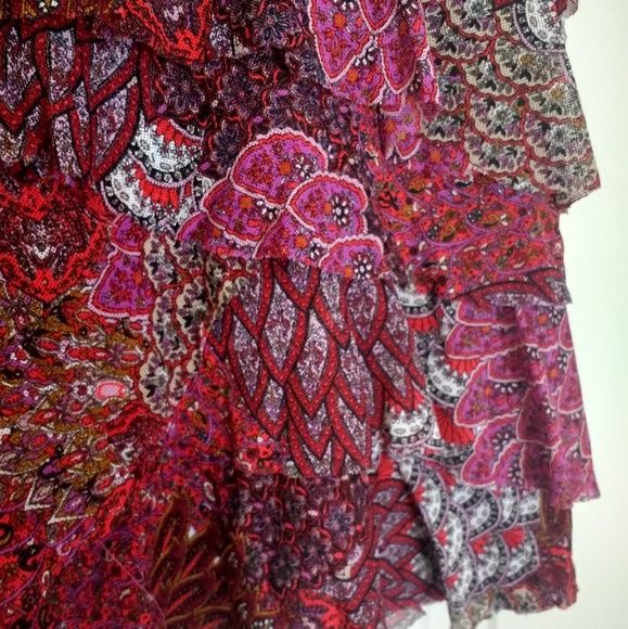 Ruffled tank - Picture 5 of 5